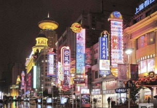 市場占有率高達(dá)70%，為什么招牌燈箱這么火？